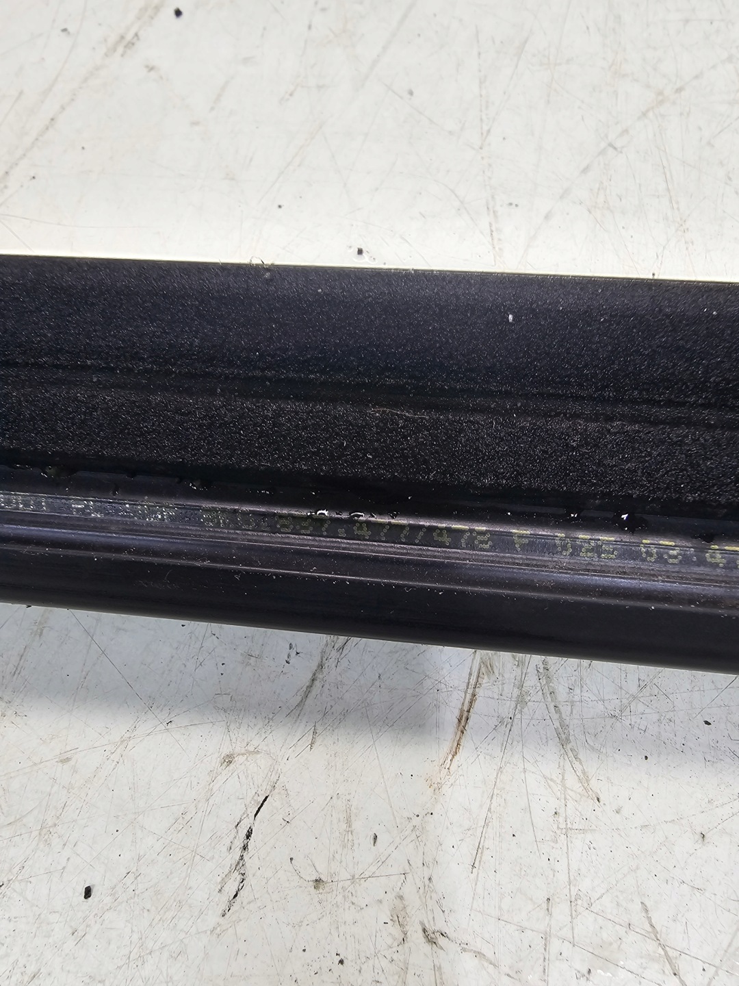 moulding door MAT AUDI A4 B8 right front 8K0837478F