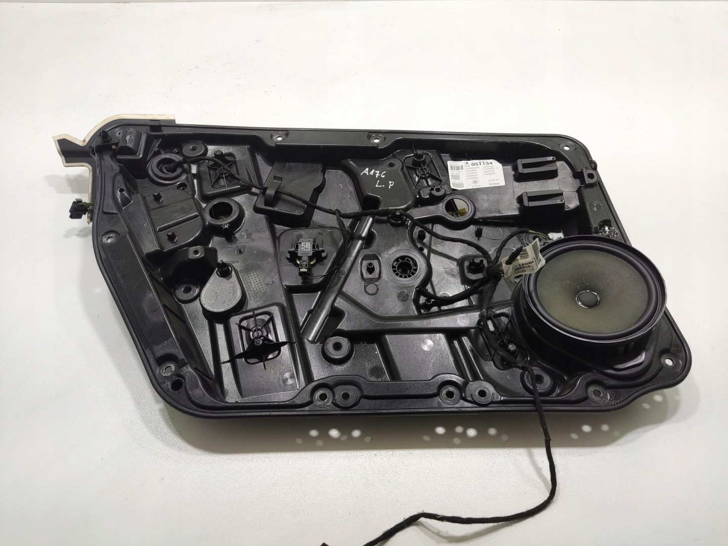 mechanism window regulator left front MERCEDES A-KLASA 2012-2015 A1767206500