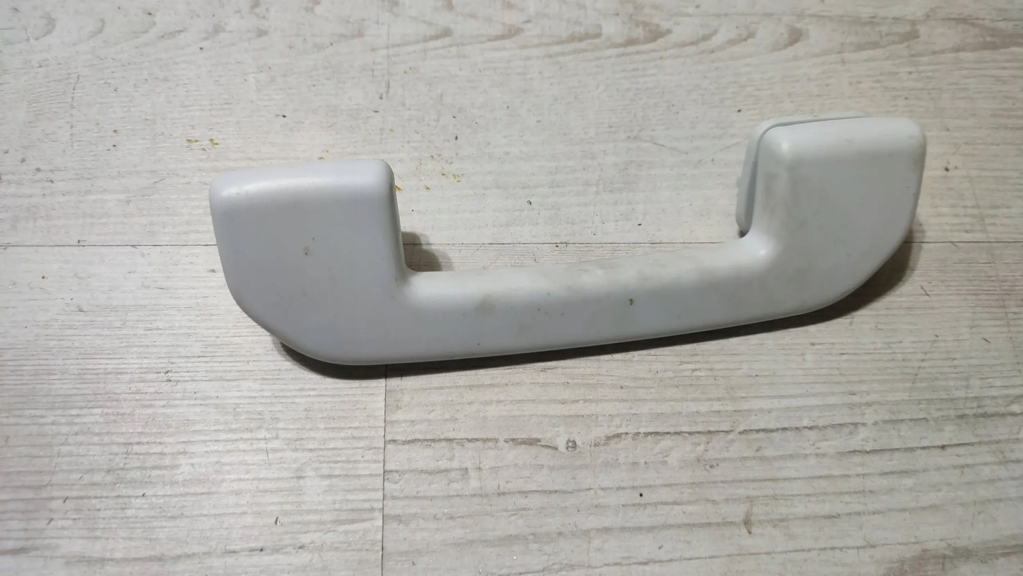 Opel Corsa F 1.2 22r. Poignée Ciel de toit