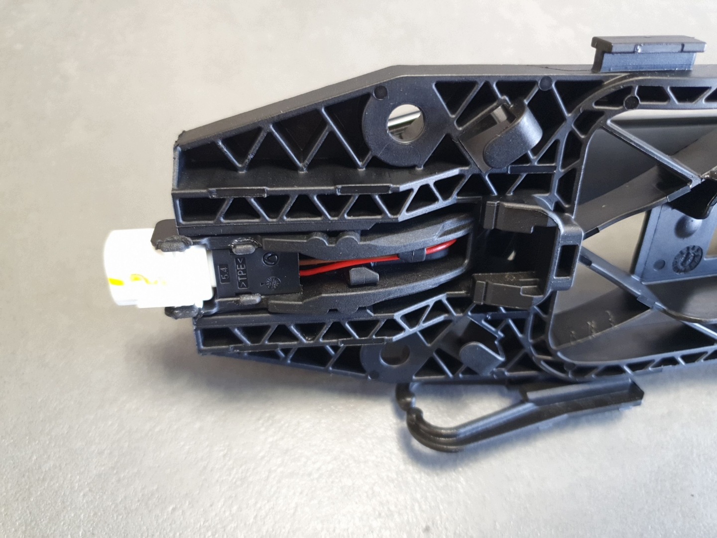 Audi A3 8Y exterior handle door right front 8Y0837206A ly9b