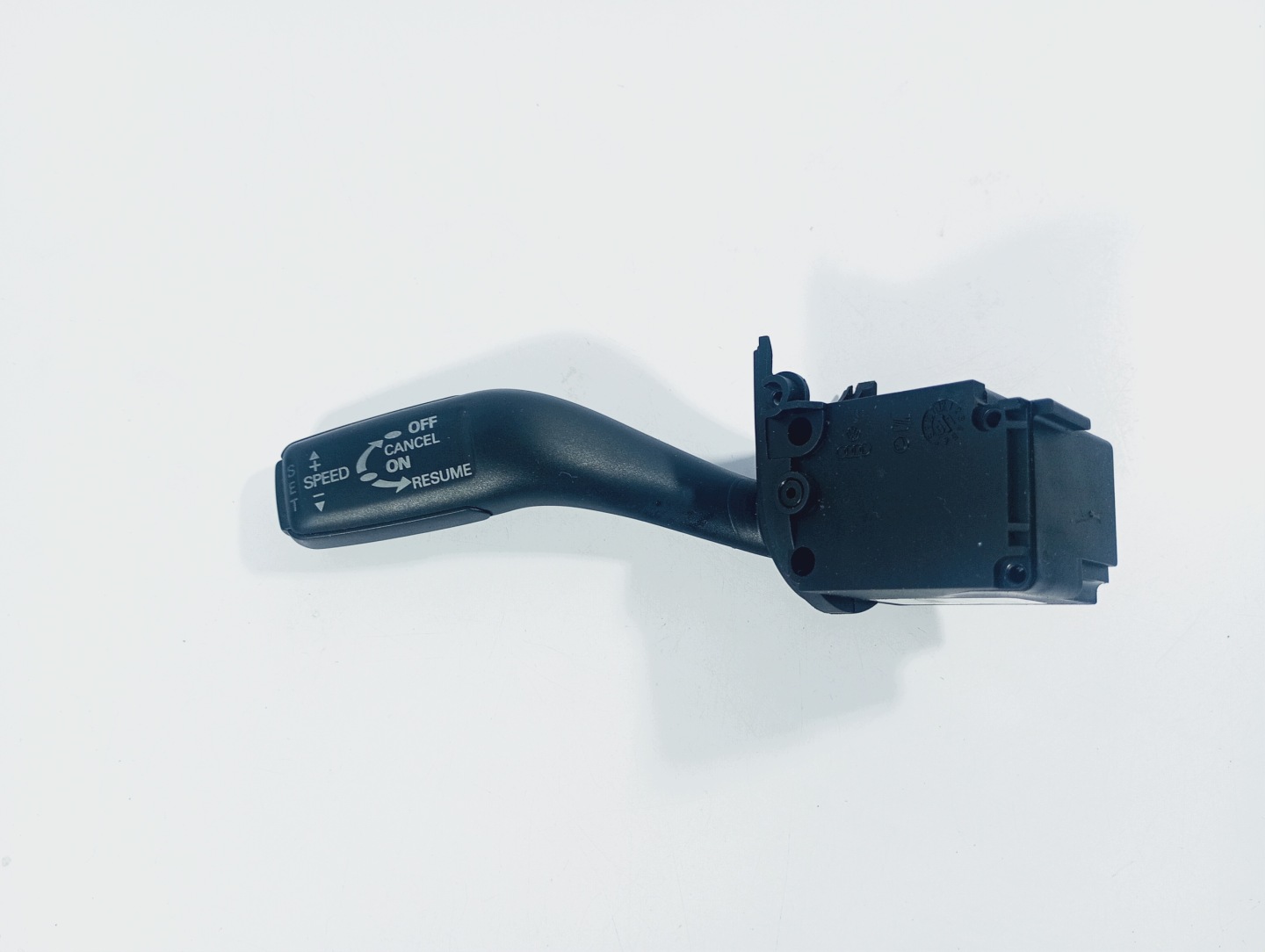 switch switch MANETKA TEMPOMATU OE 8E0953521D Audi A4 B6 01-02