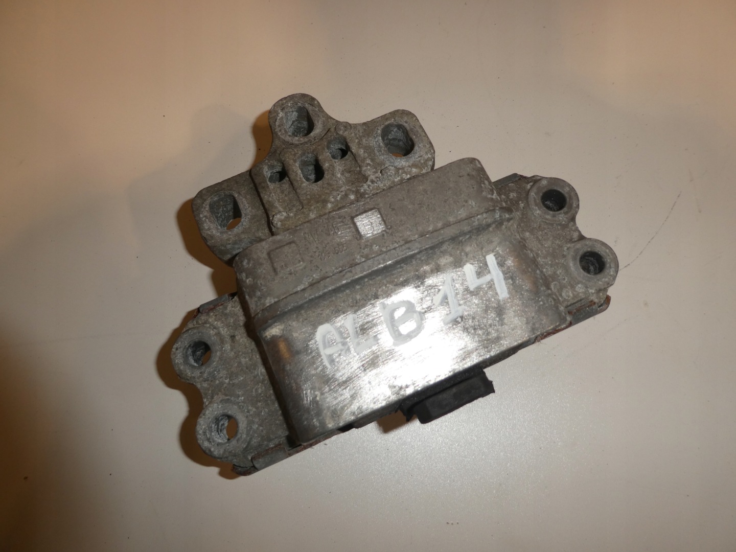 VW SHARAN 7N0 gearbox mount 7N0199555B
