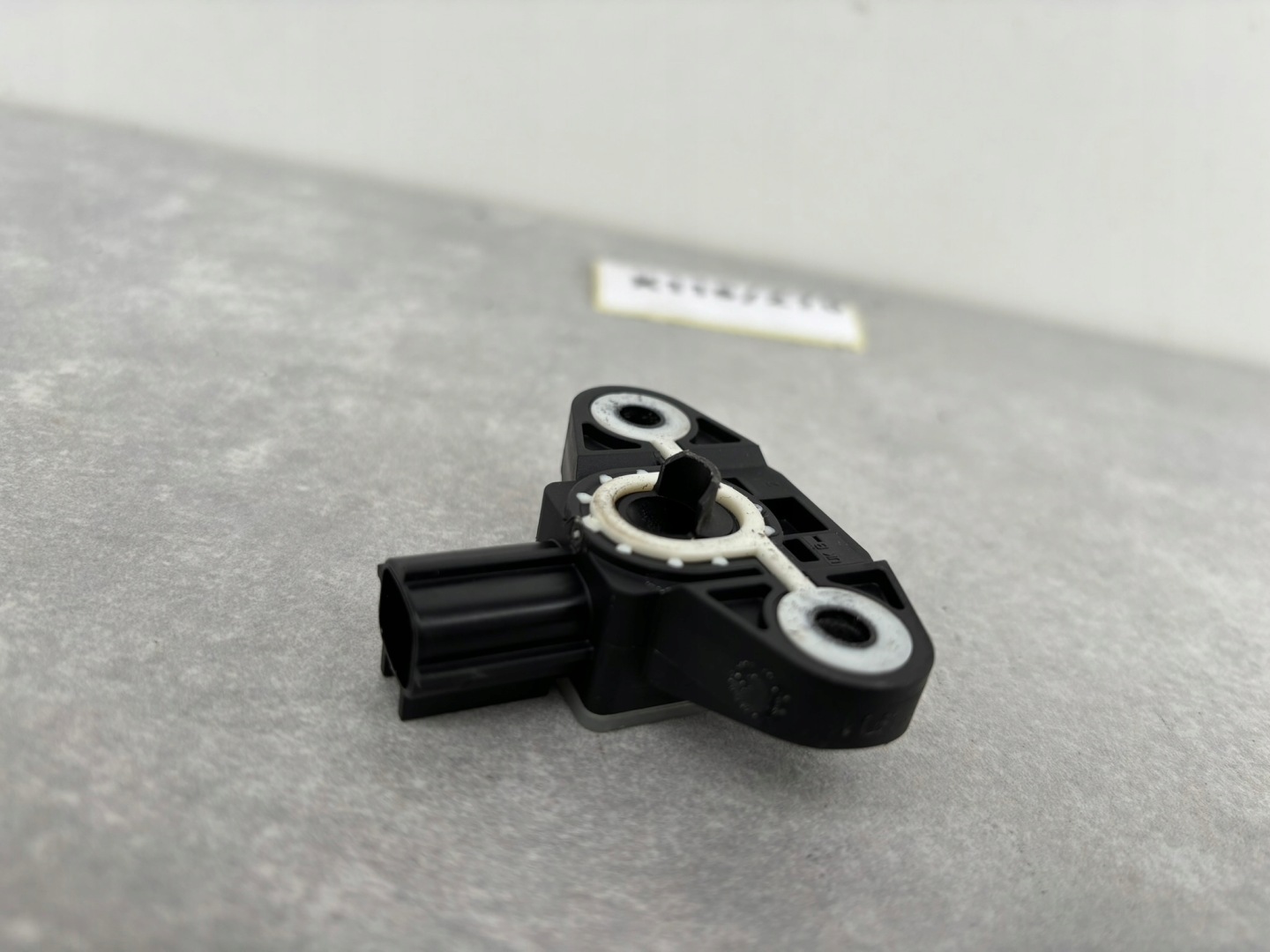 PORSCHE PANAMERA 970 CRASHSENSOR DRUCKSENSOR TÜR RECHTS VORNE 50110303 K116/270