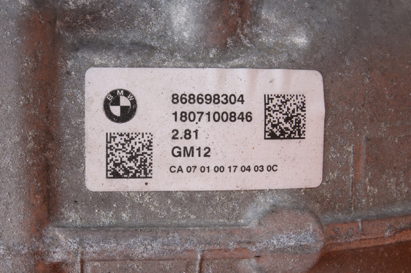BMW G14 G15 G16 M850iX G30 M550iX differenciál hátsó differenciál differenciál 2.81 8686983