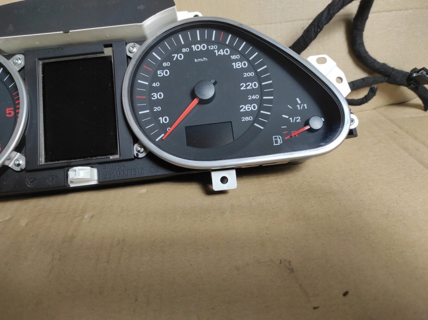 AUDI A6 C6 04r- dials clock 4F0920931T