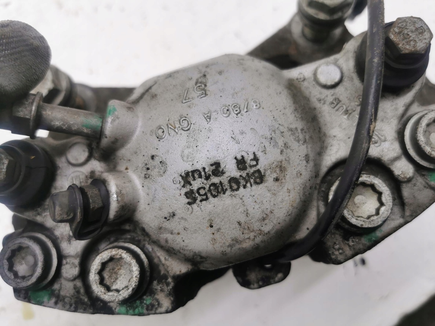 caliper brake left front AUDI A4 B8 2.7 V6 TDI