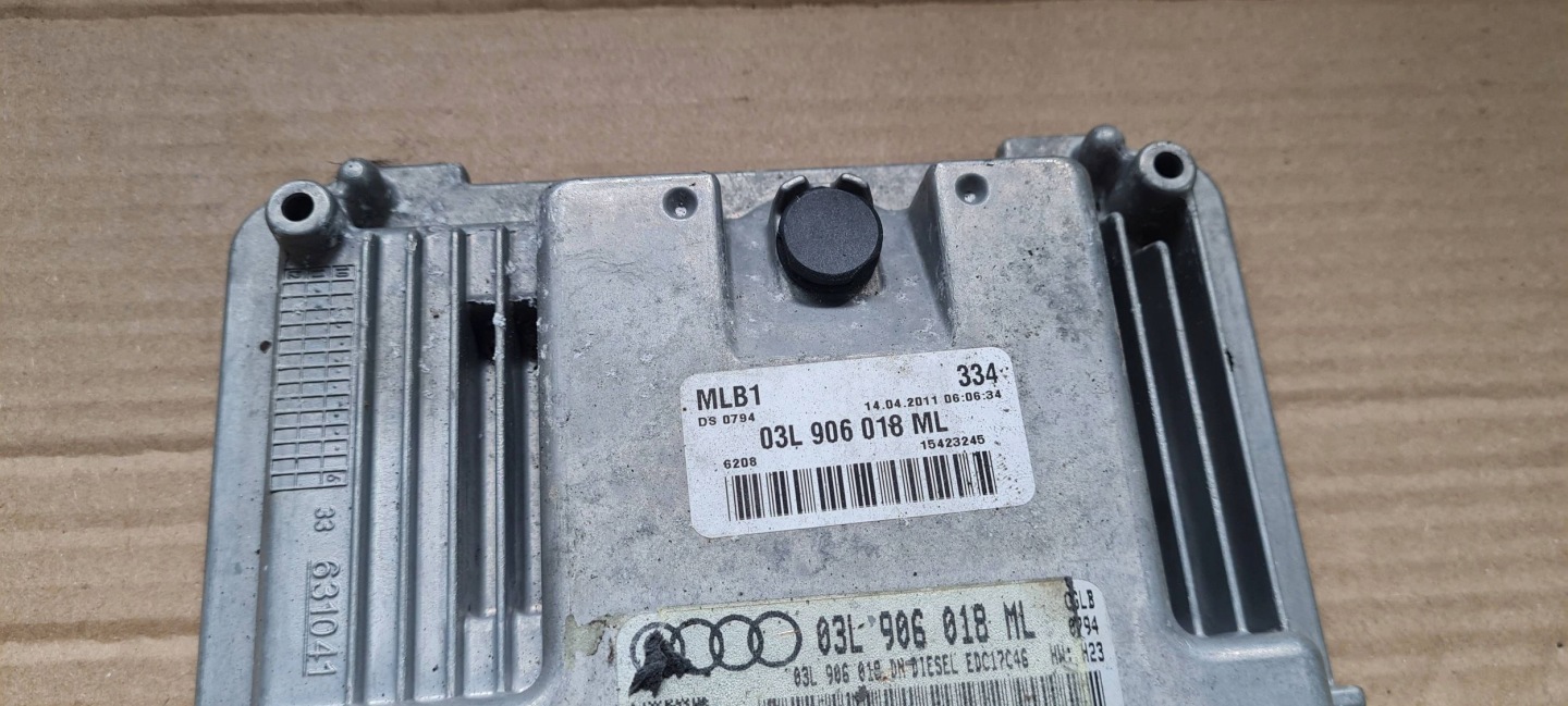 Q5 8R module control unit computer ECU 2.0 TDI 03L906018ML A4 B8 A5