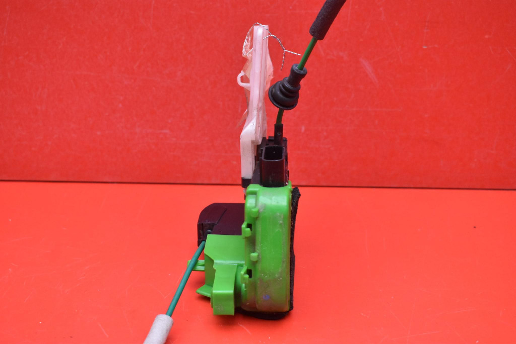 lock door left front front EU HYUNDAI I40 VF KOMBI 11-15