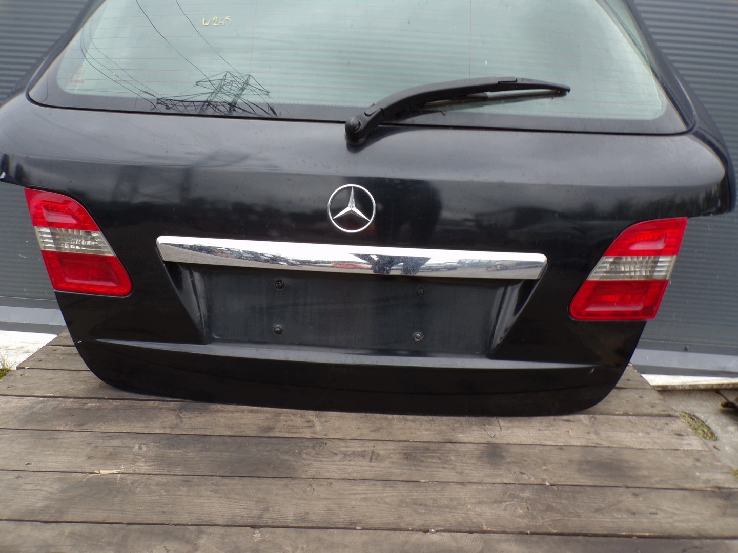 trunk door boot rear MERCEDES W245 (1)