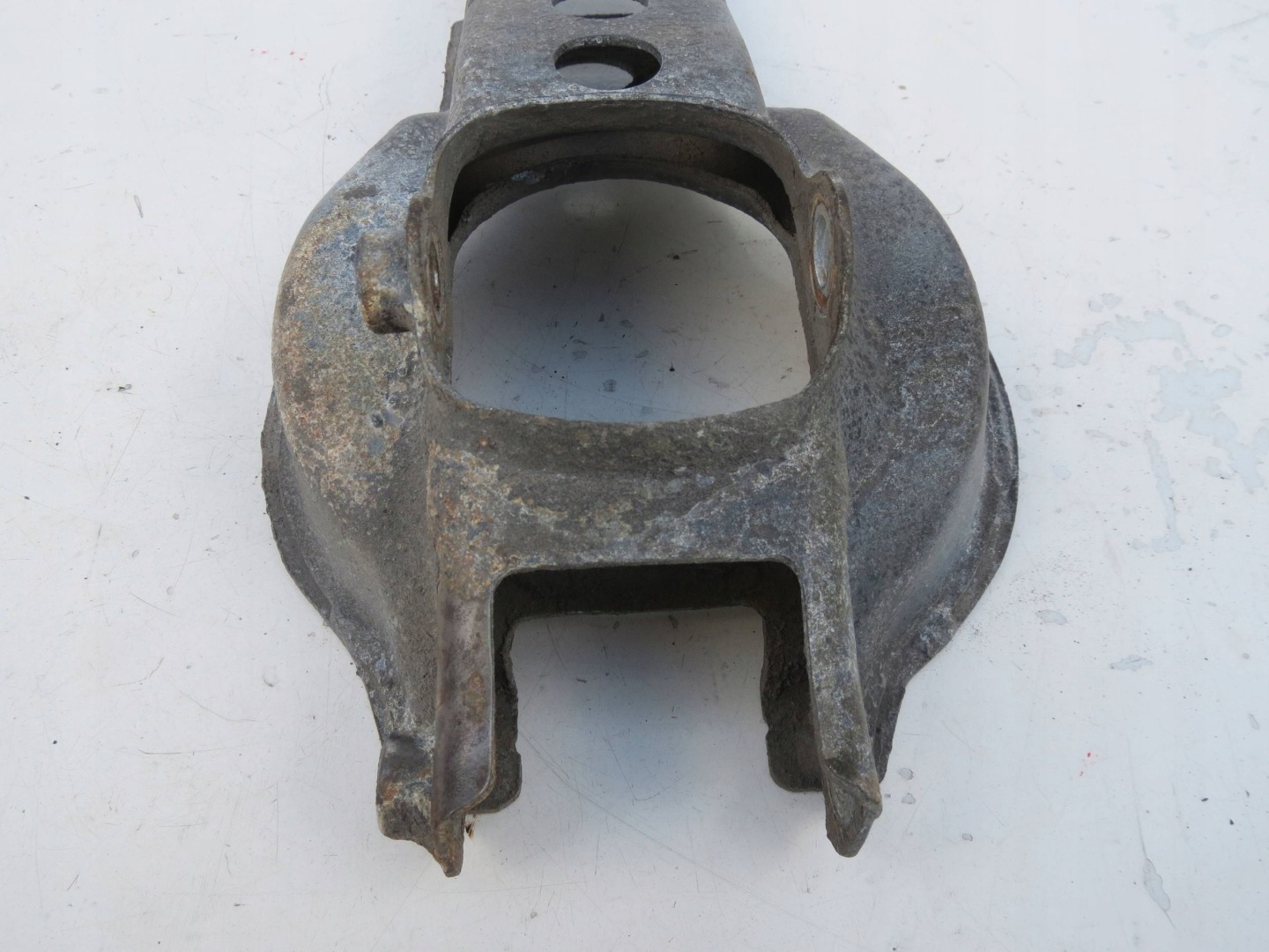 Querlenker links heck VOLVO S60 und 2.4 B 140KM R5 2001r