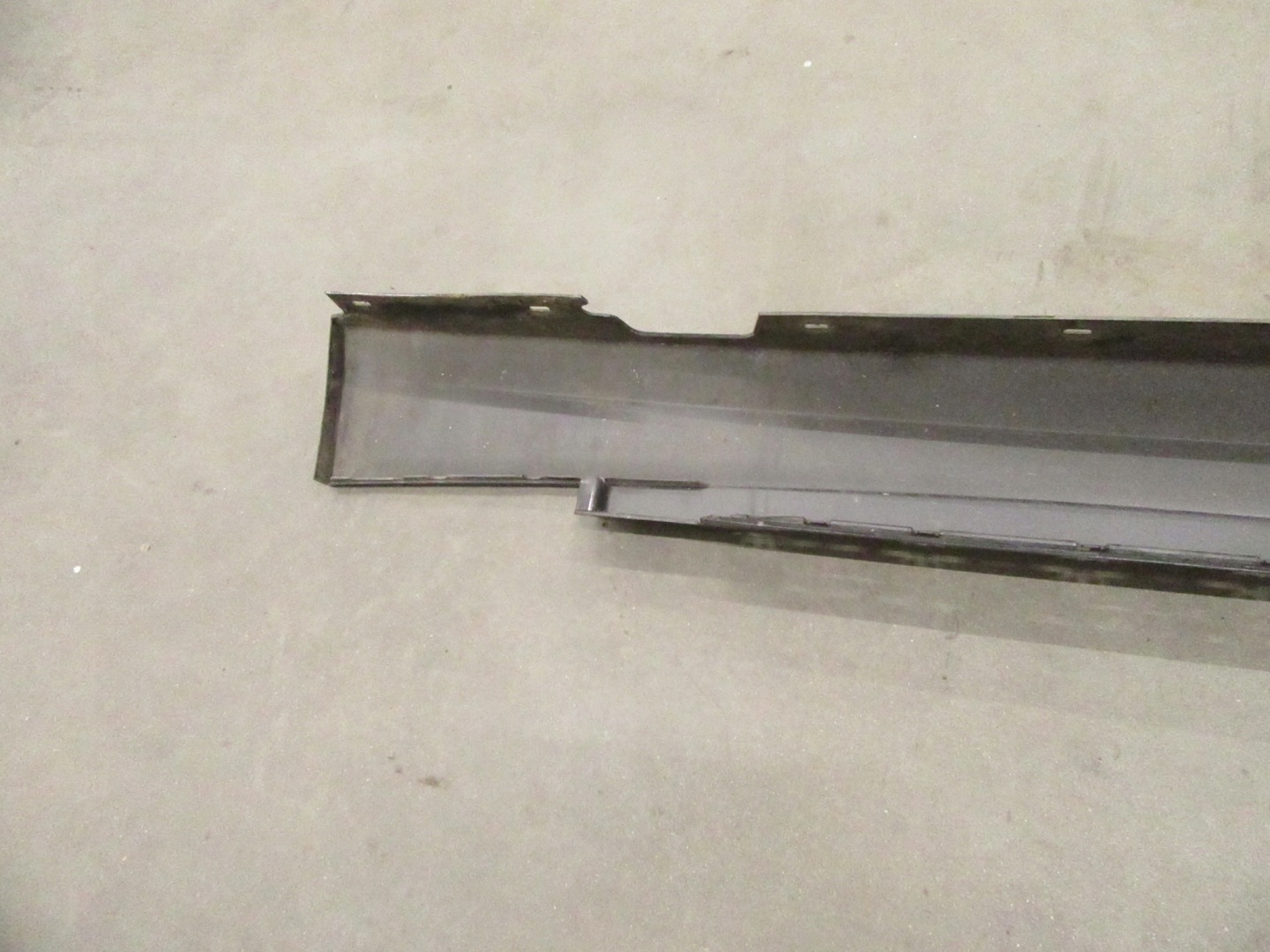moulding threshold left BMW e81 e82 e87 e88 SCHWARZ II 2 668