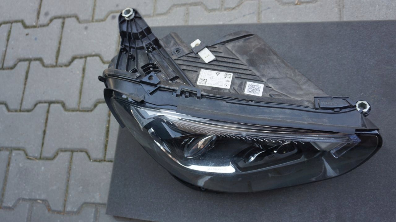 MERCEDES E W 213 LIFT - right light MULTIBEAM EUR