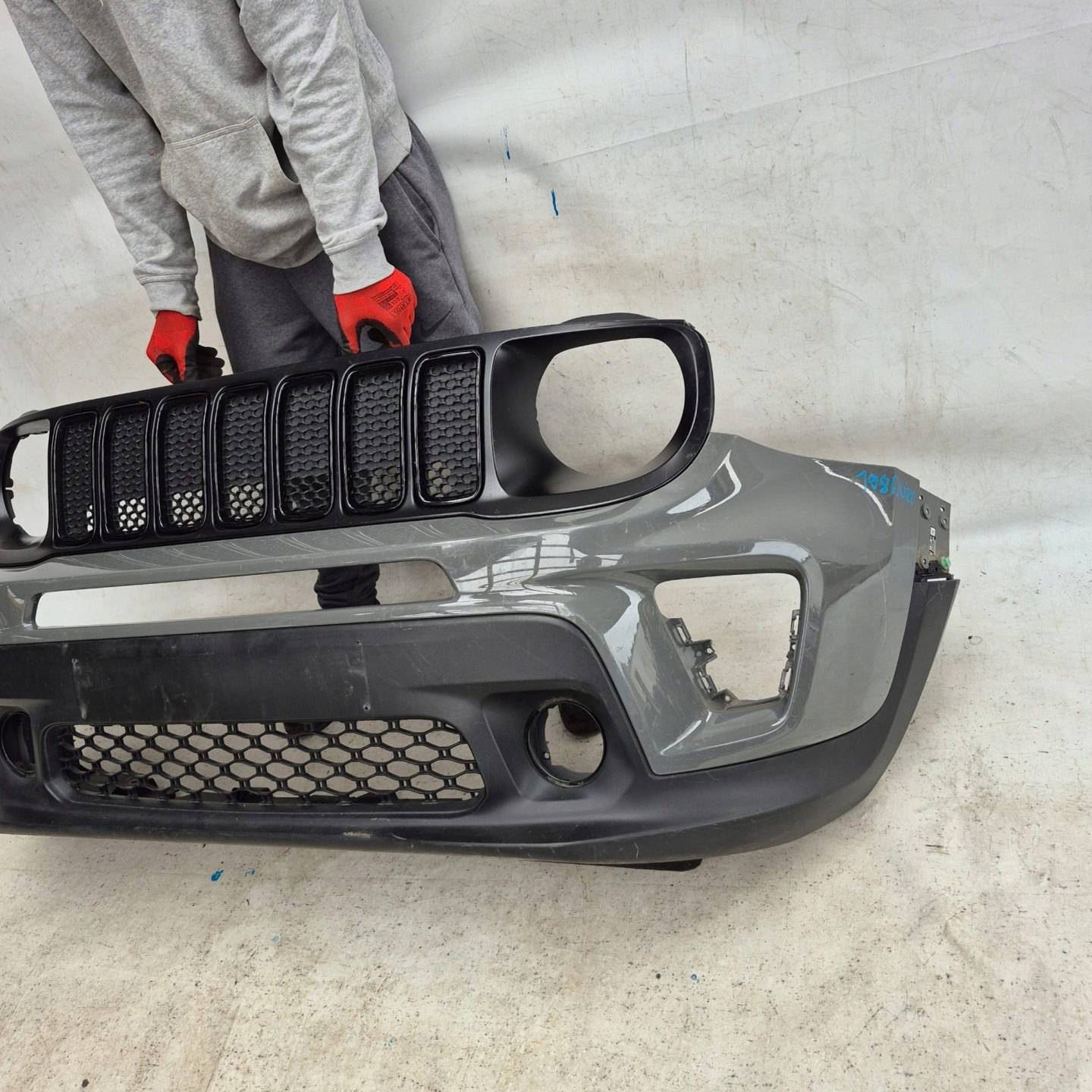 JEEP RENEGADE LIFT 2018- bumper front front grill 52120514