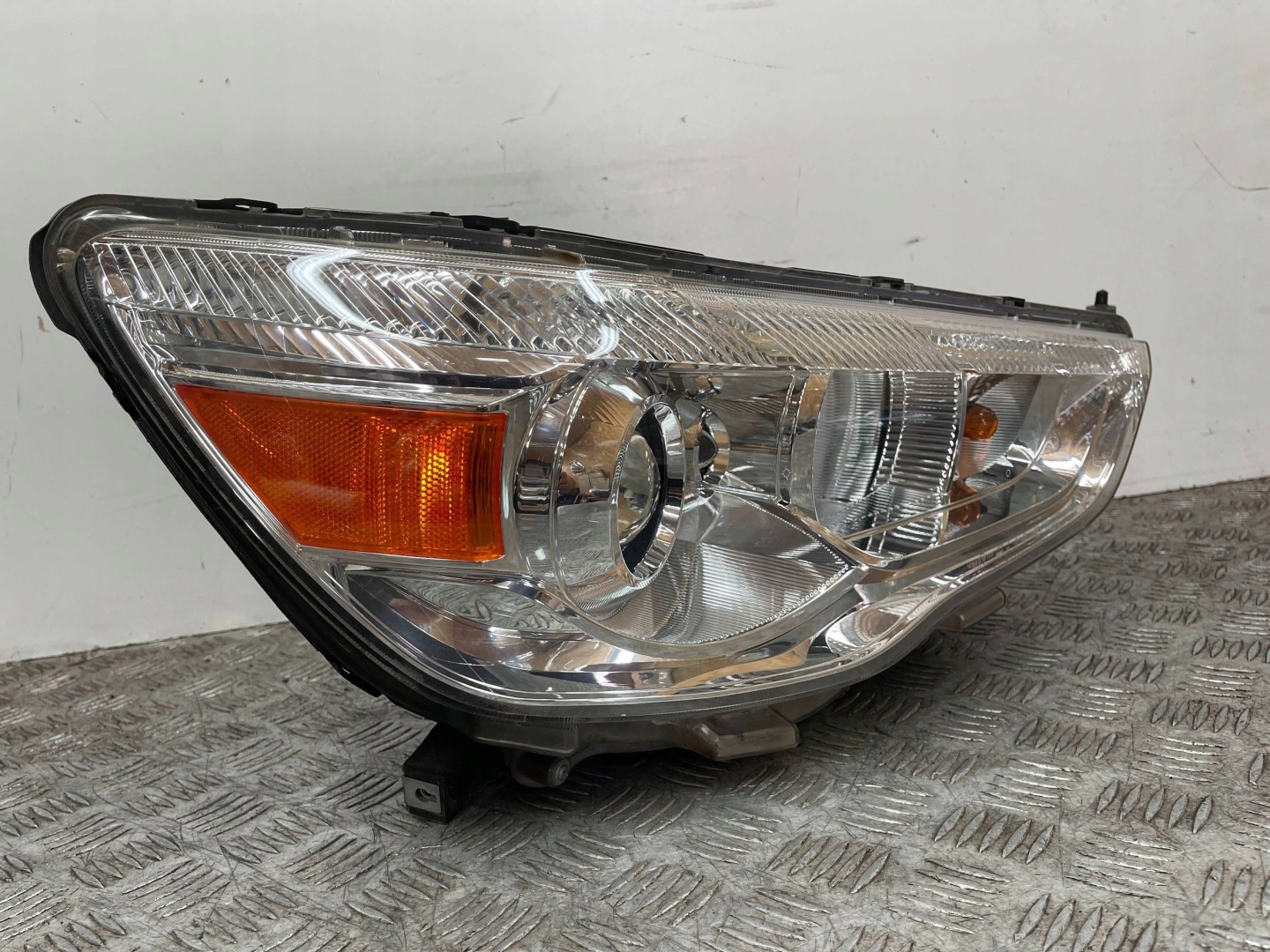REFLEKTOR light front front right MITSUBISHI ASX 10