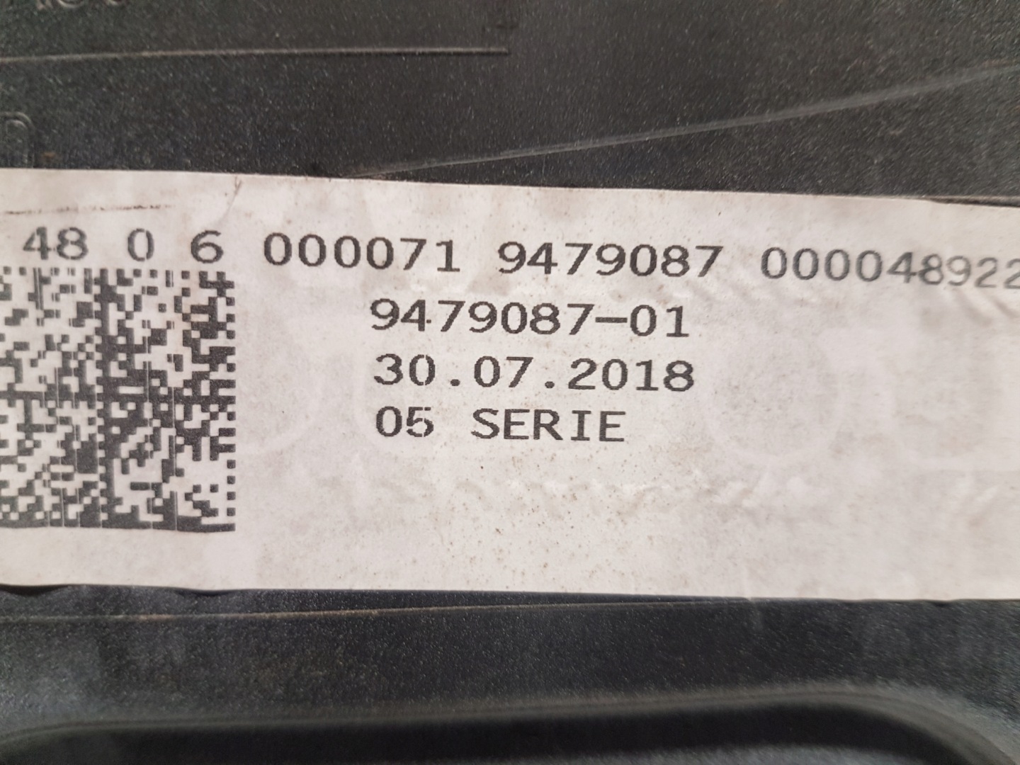 cap rear trunk door BMW X2 F39