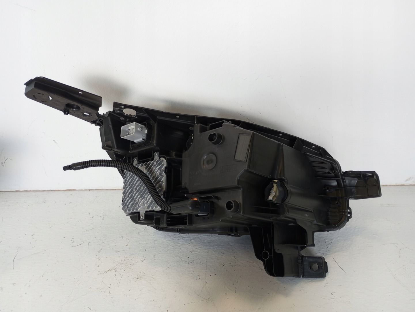 light left FULL LED PEUGEOT 5008 III 9862665180