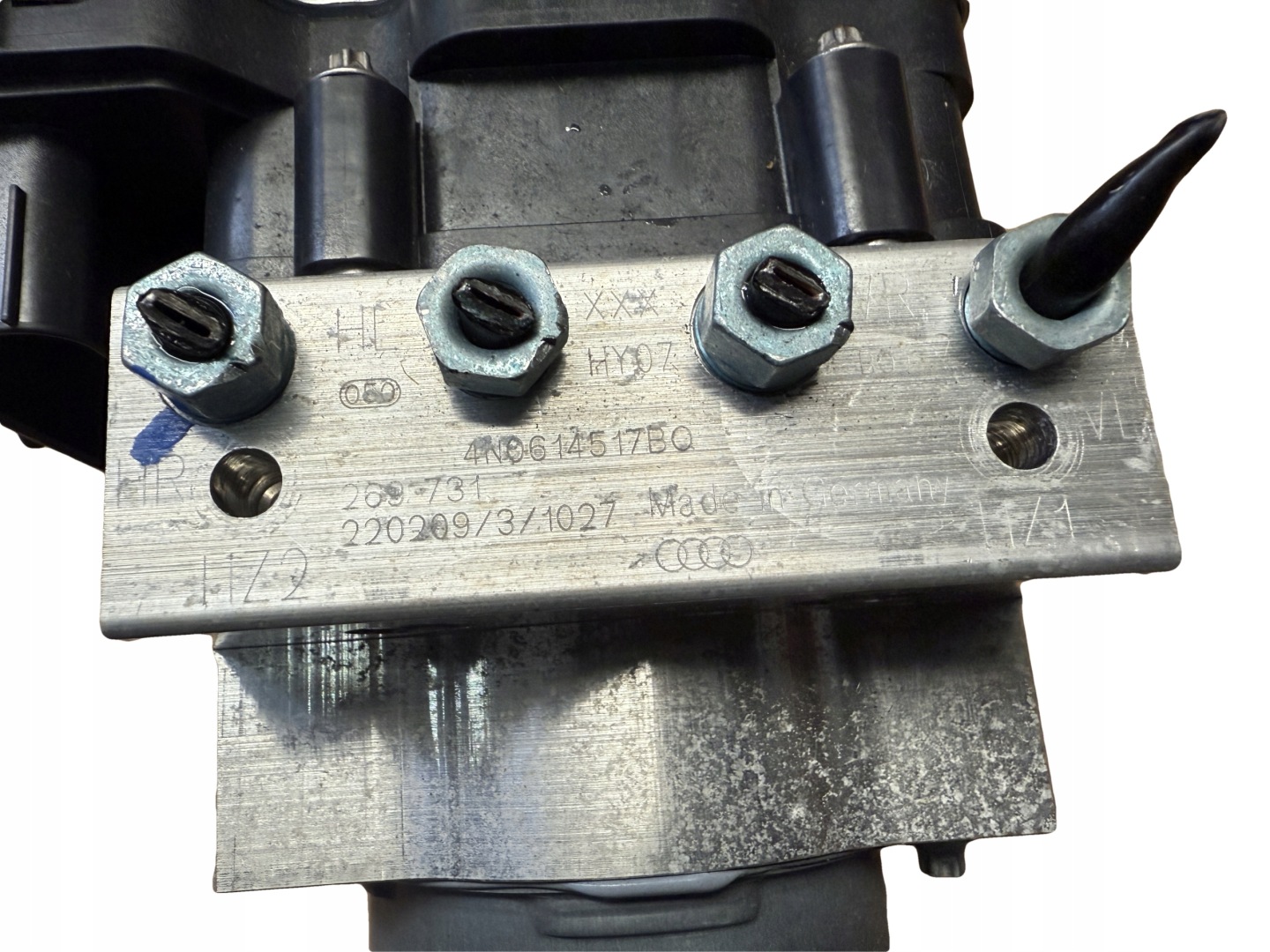 AUDI A6 A7 4K C8 A8 4N D5 pump control unit ABS 4N0907379AQ