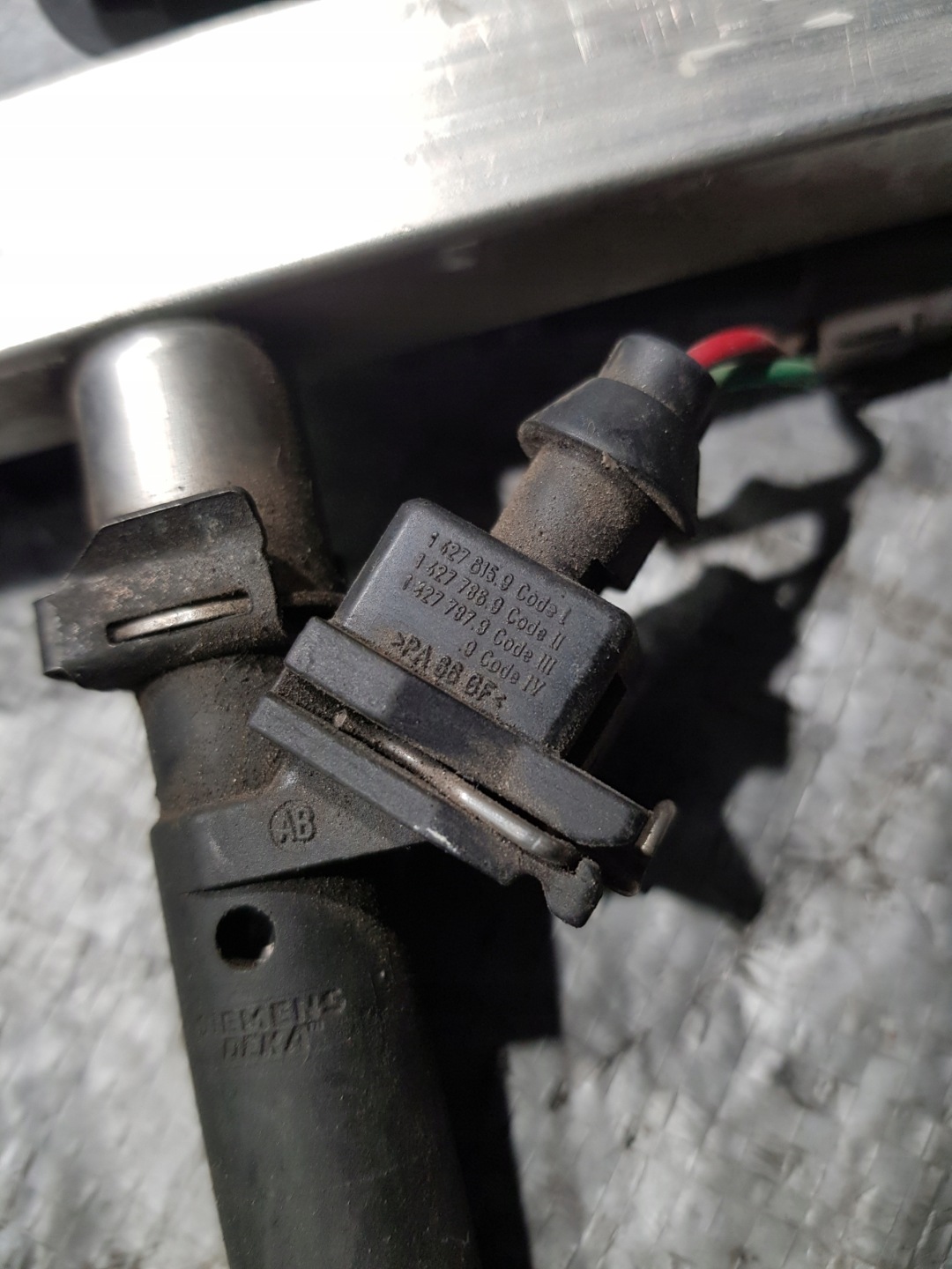 BMW OE 7506924 7514610 Rampe injection Injecteurs E65 4.4 V8