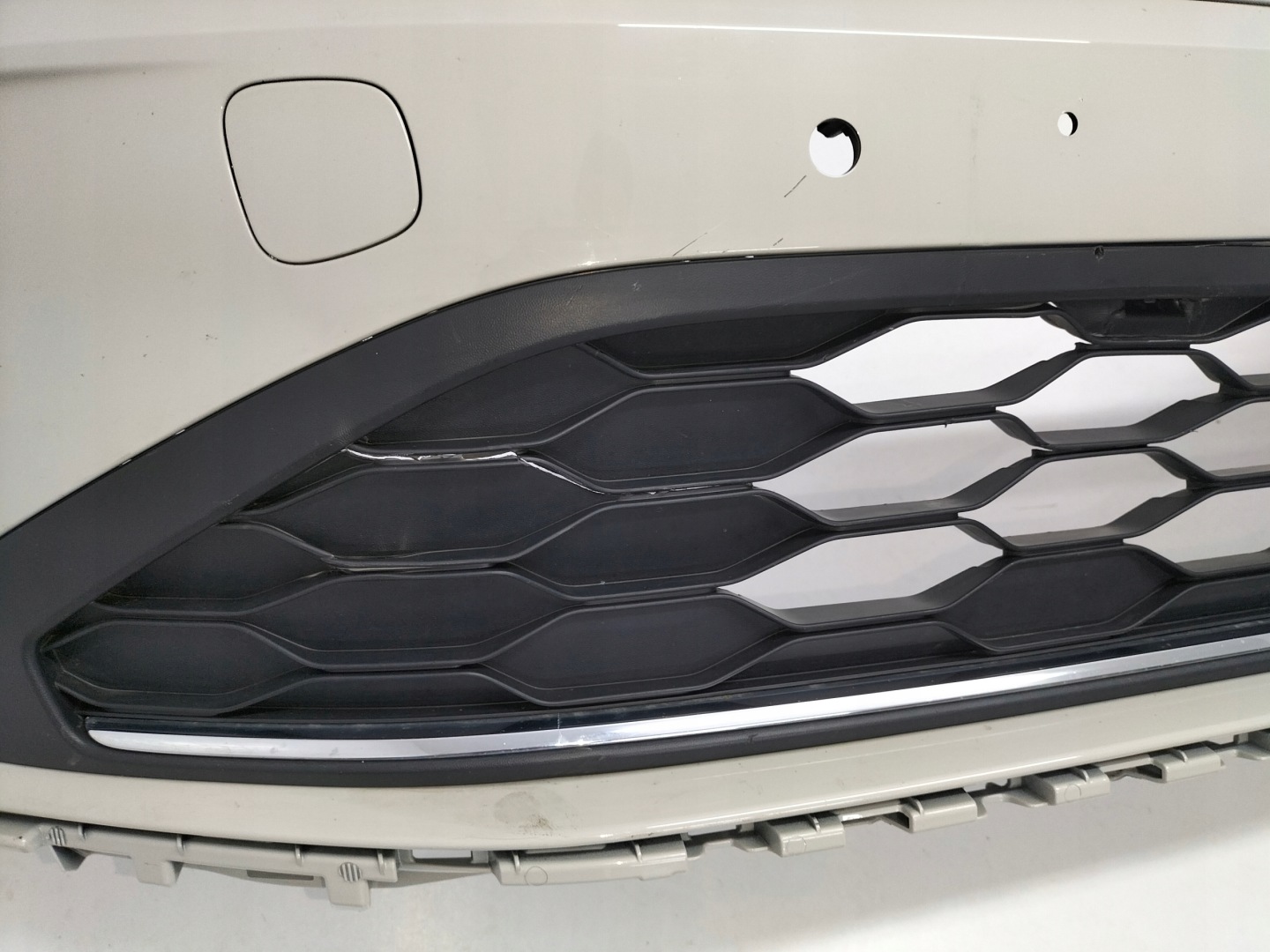 Frontstoßstange vorne VW TAIGO 2G7 21