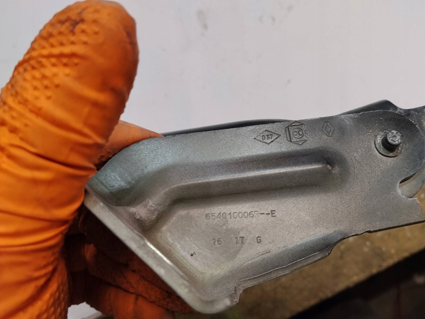 hinge bonnets Renault Master III 654010006R