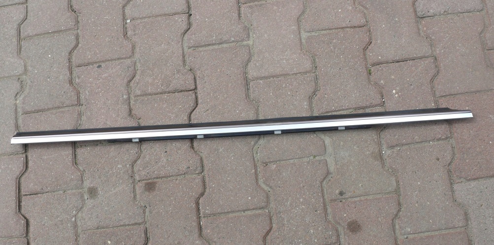 dichtsatz ZBIERAJACA tür links heck MERCEDES W140