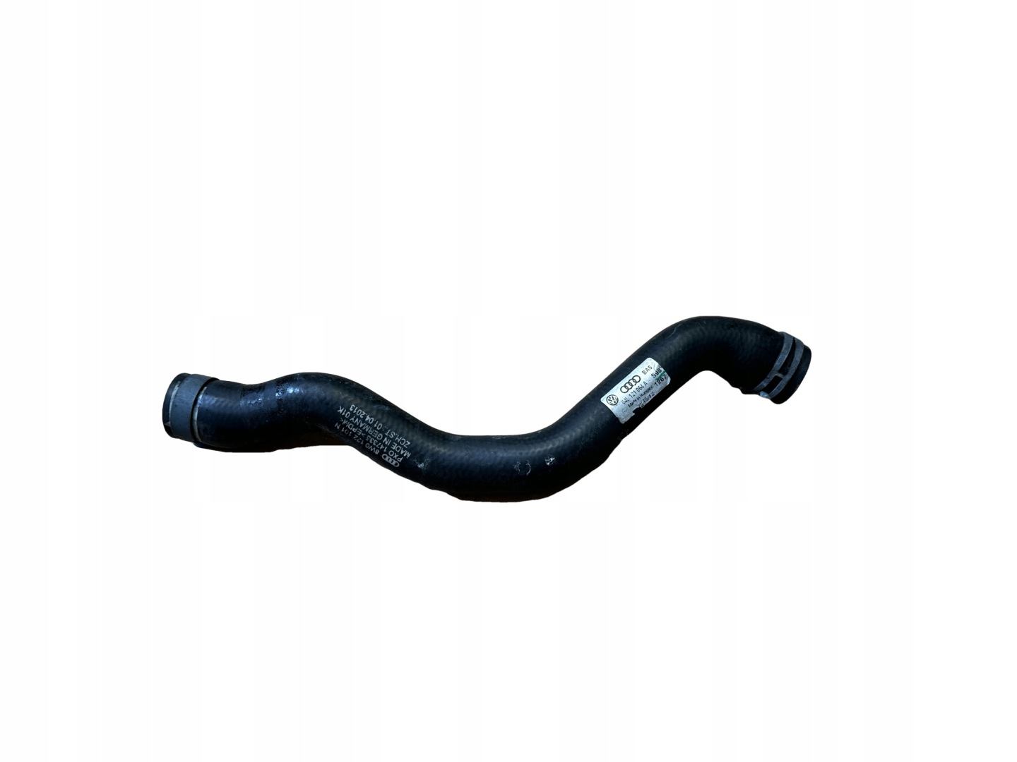 AUDI A4 A5 8W B9 TFSI prijenos crijevo vode 8W0122101N