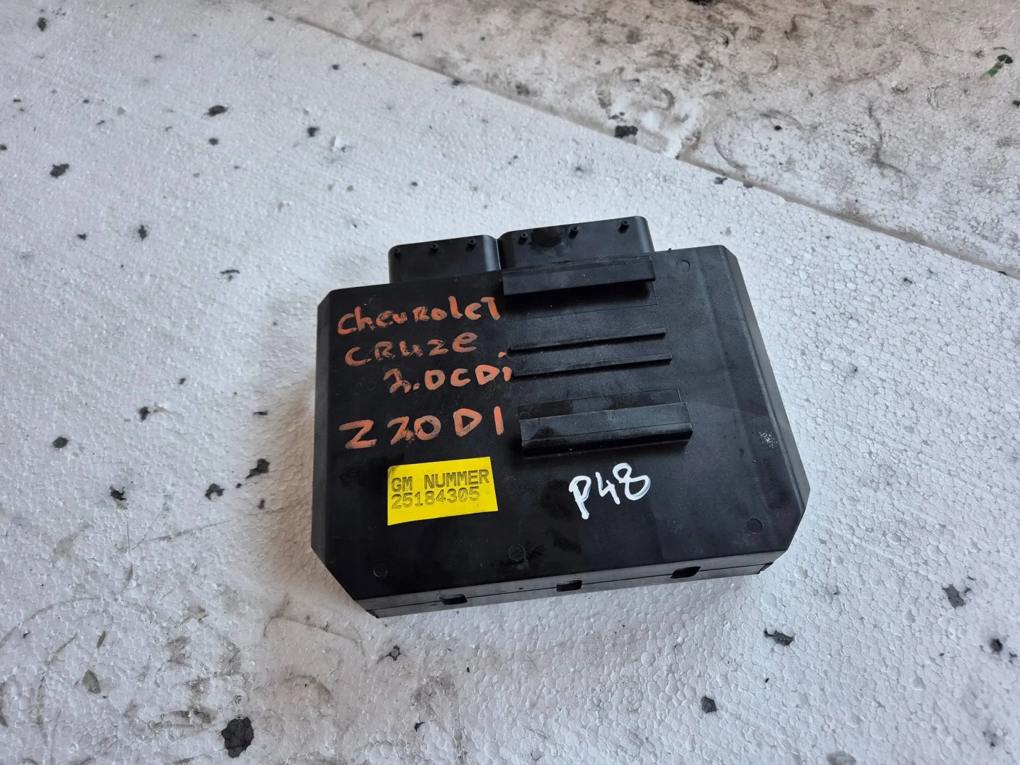 computer control unit of the engine 25184305 Chevrolet Cruze 2.0 DCI