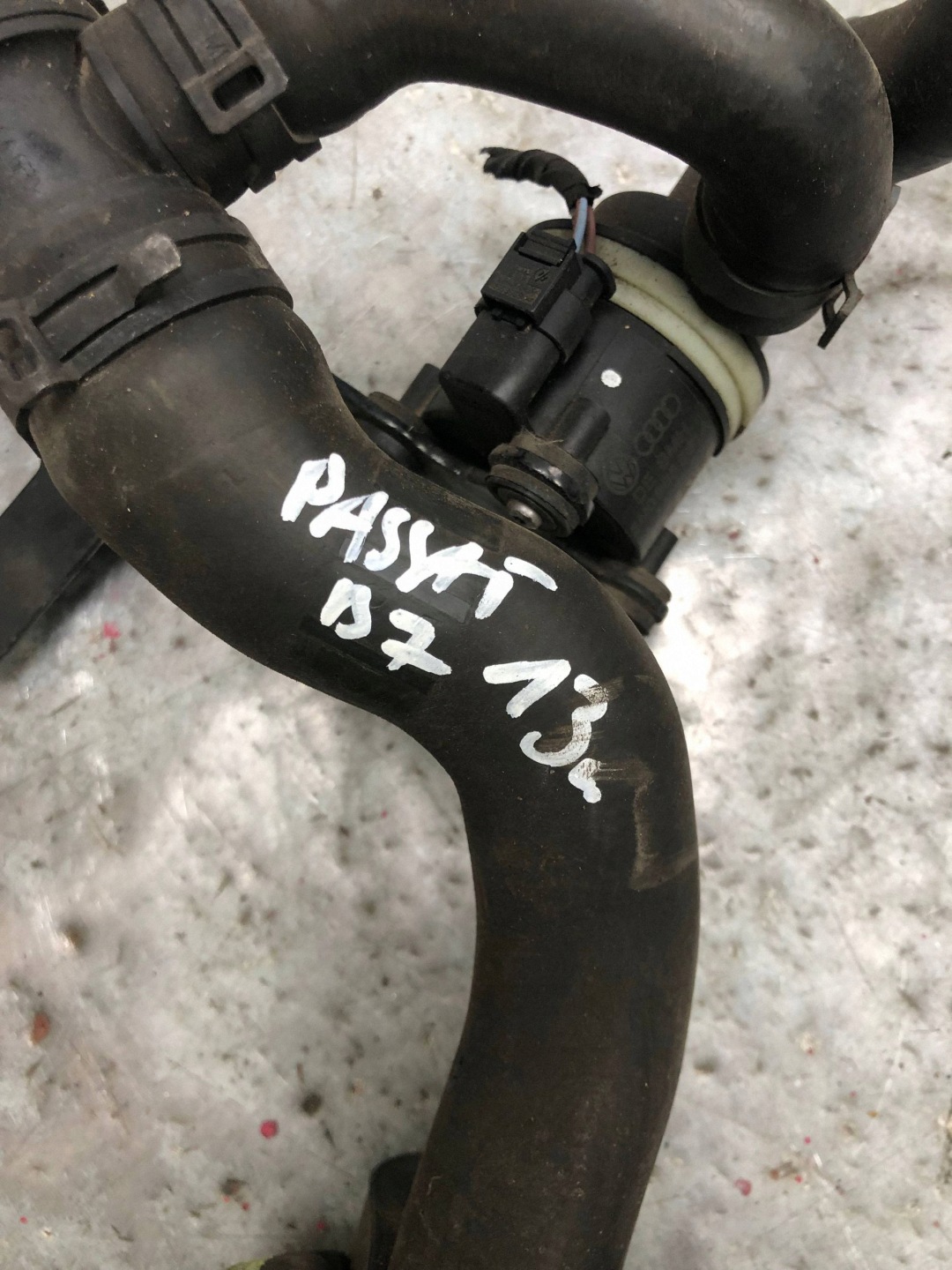 dodatna pumpa vode VW PASSAT B7 5N0965561A 1K0121093BP