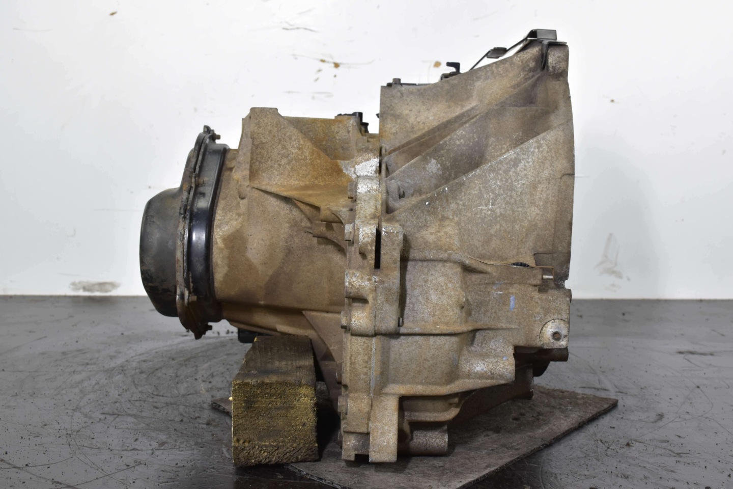 CAMBIO manuale FORD FIESTA MK7 1.25 82KM 8A6R7002CA