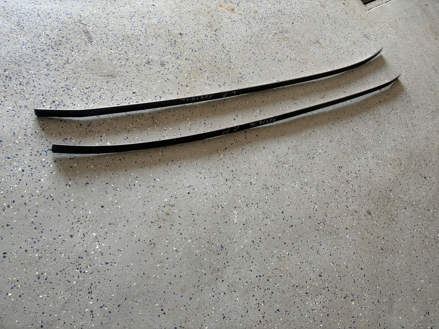 RENAULT AUSTRAL cover moulding roof left right