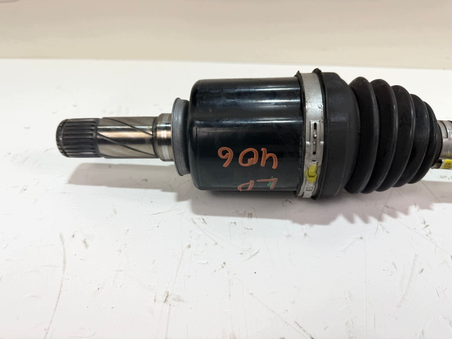 semi-axis left front BMW U06 F70 U11 5A44AB1