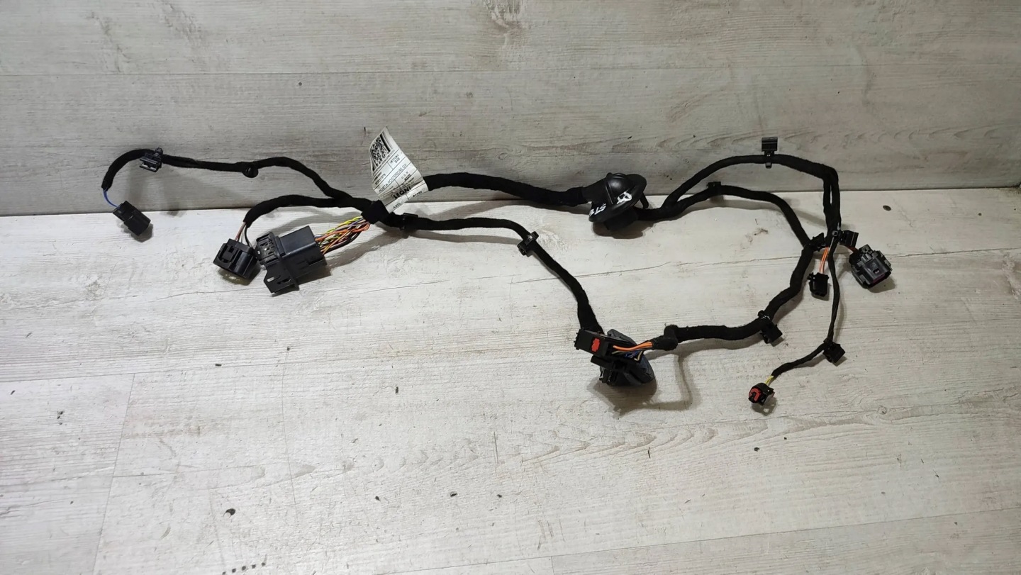 Alfa Romeo Stelvio 2.0T 21r. bundle przewodow right rear part