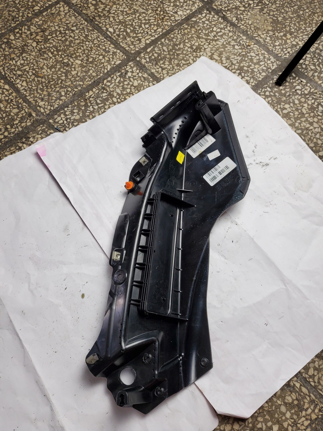 cover boot upholstery side left rear part MERCEDES E W207 COUPE OE EU