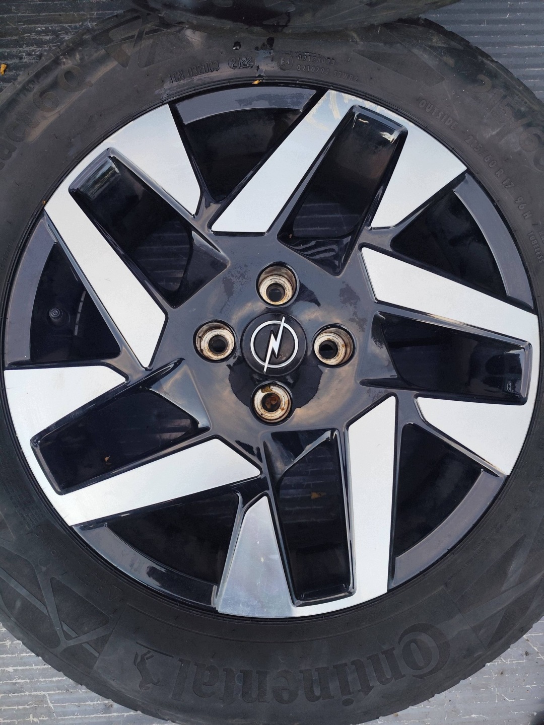 OPEL MOKKA II B wheels discs ALU 215/60/17 KOMPLET dismantling