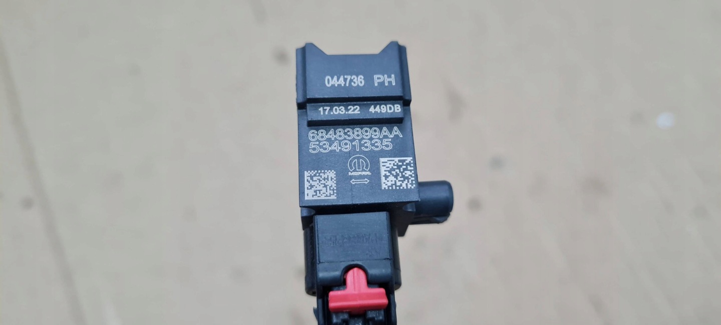 Chrysler Pacifica 2022 Crashsensor Drucksensor UDERZENIOWY Connector Contact 68483899AA