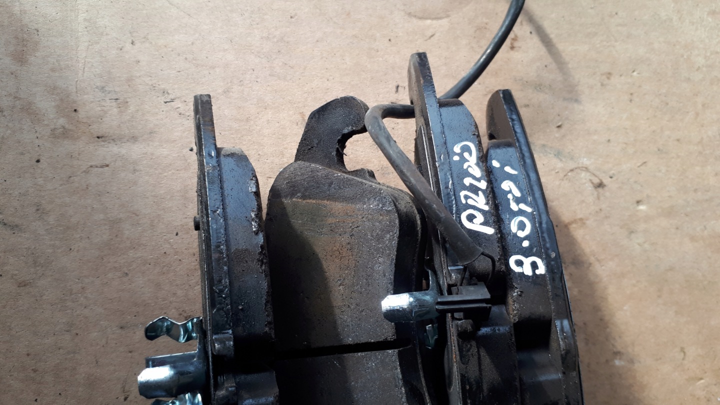 A7 4G plotýnky předek BOSCH 3.0 TDI A6 C7 A4 B8 A5