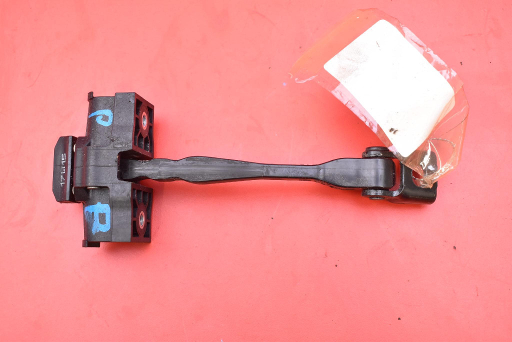 limiter door right front BMW F46 GRAN TOURER 18-21