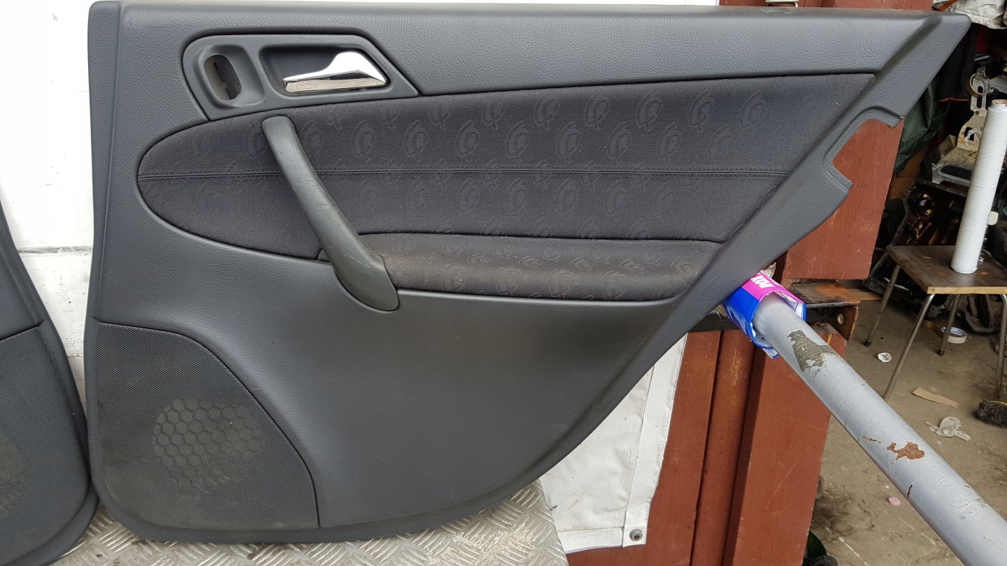 MERCEDES W203 side upholstery right rear part