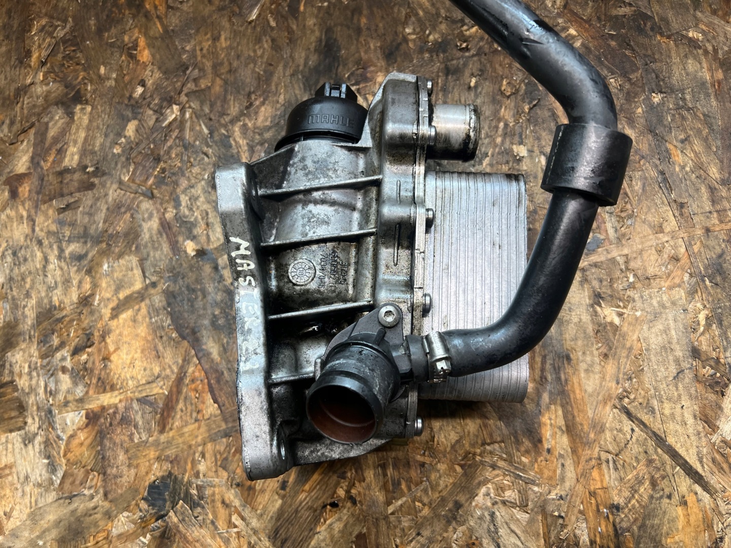 Grundlage Gehäuse filter Motor Ölkühler MASTER III 2.3 DCI 8201005235