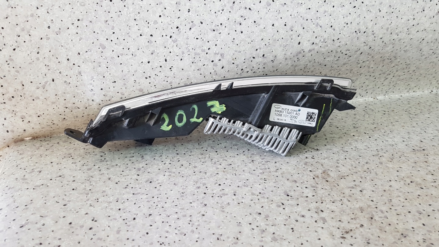 JAGUAR F-PACE LINKS LED DRL NEBELSCHEINWERFER 2027