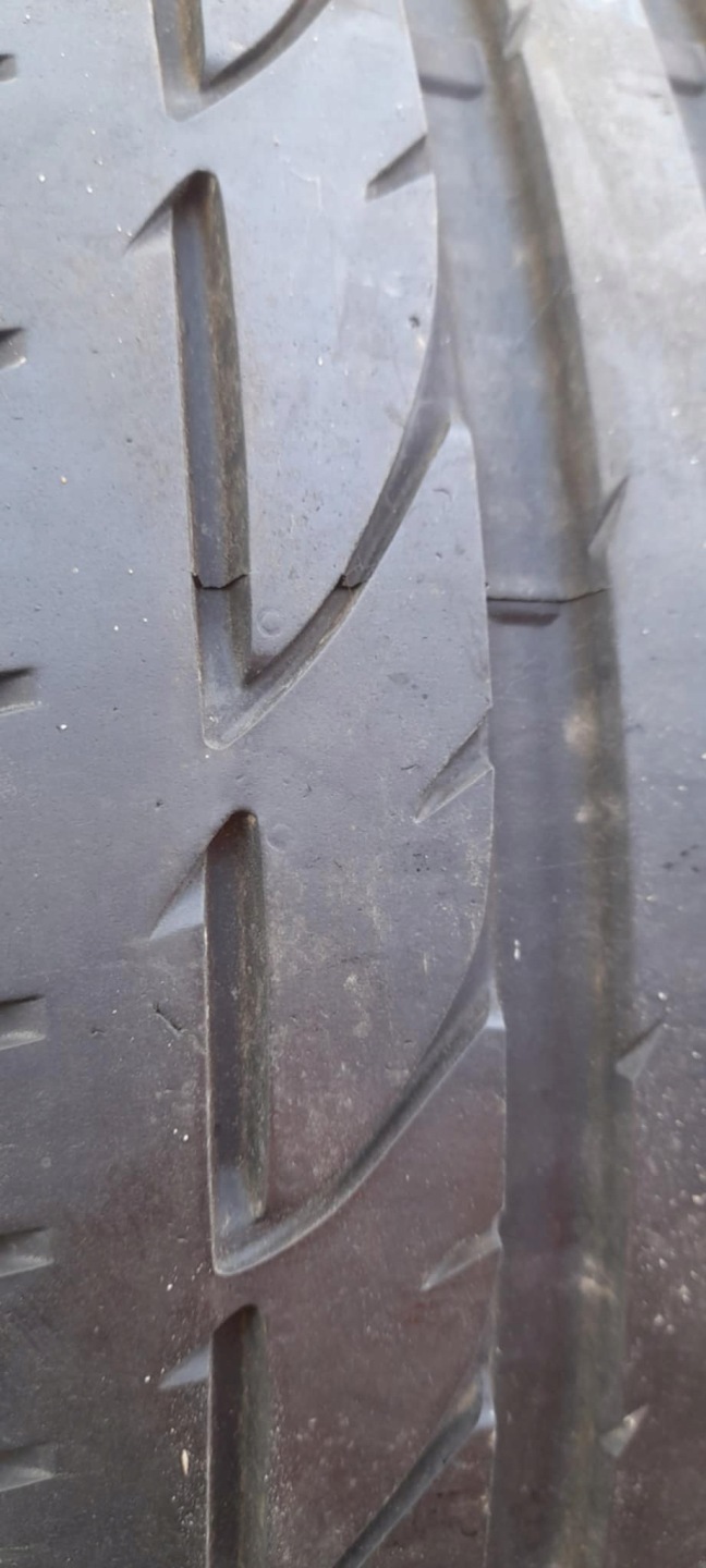 BRIDGESTONE POTENZA S001 255/35R19 92Y