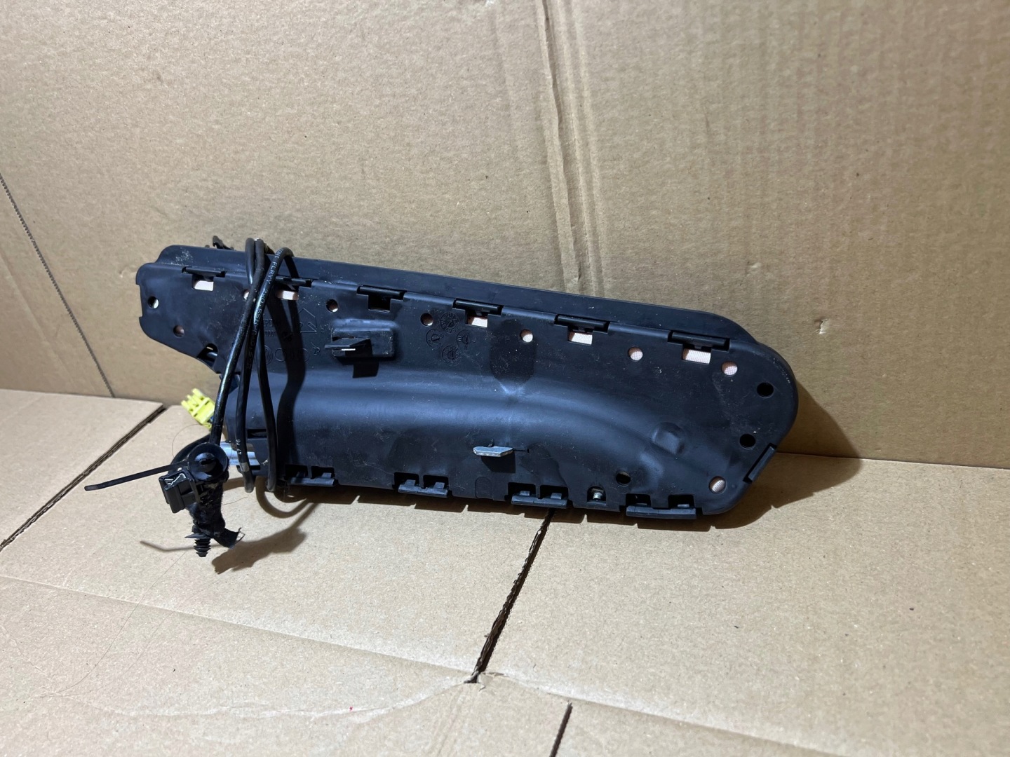 AUDI Q7 4L seat airbag right front 4L0880242B