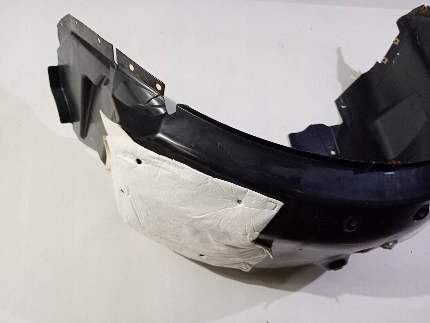 mudguard mudguard flap left rear part rear. left Ford Explorer V 2016