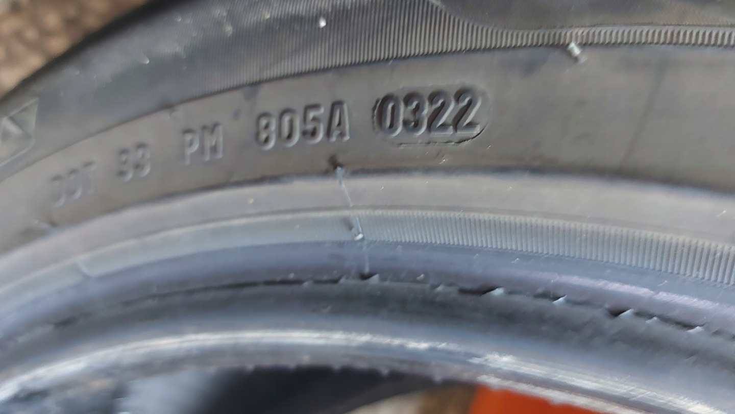 PIRELLI SCORPION 235/55r20 tyres winter 6mm