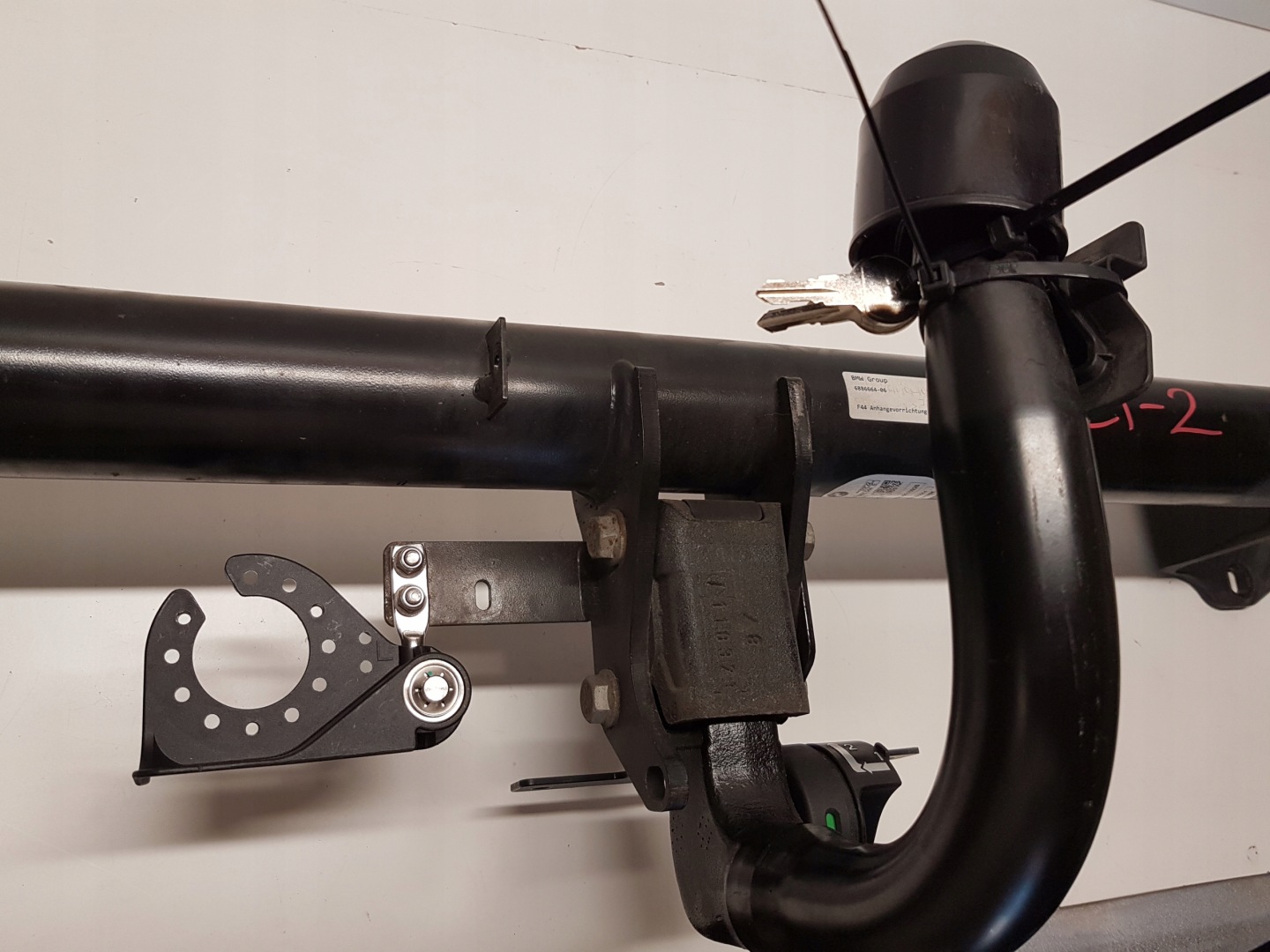 tow BMW F44 6886664