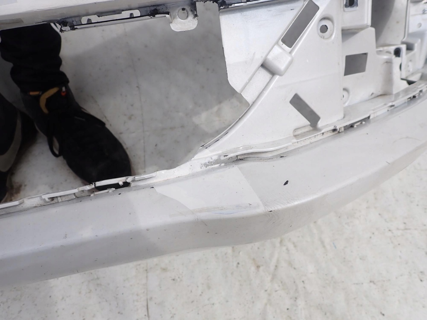 FORD MONDEO V 5 MK5 LIFT 19-22 bumper front PDC