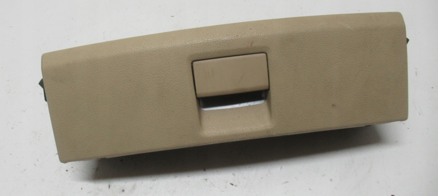 AUDI A4 B8 14R passenger compartment seat left front 8K0882601C