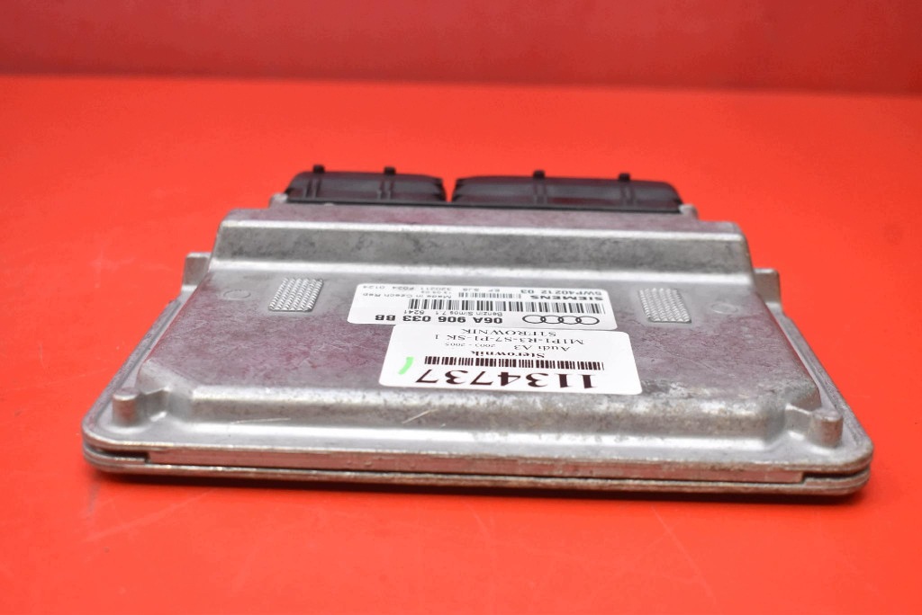 control unit computer of the engine 06A906033B AUDI A3 8P 1.6 8V 102 KM 03-05