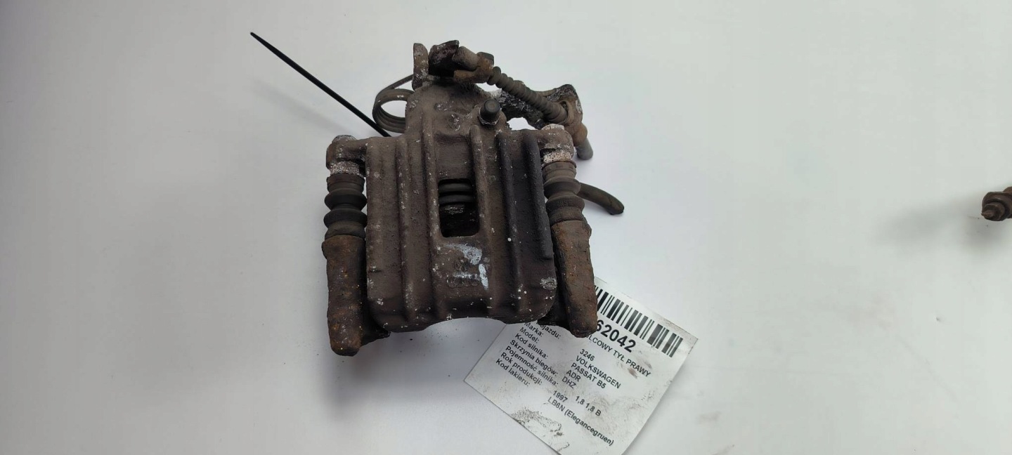 caliper brake rear part right 1.8 VOLKSWAGEN PASSAT B5