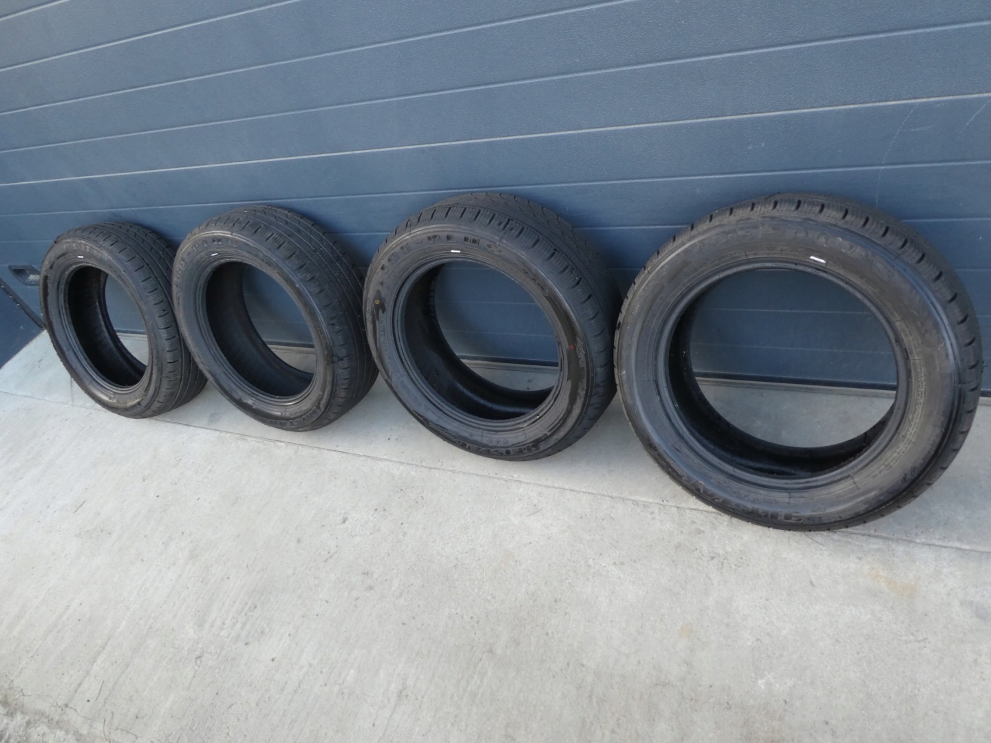 4X tyres TRISTAR 215/60/17 2018R